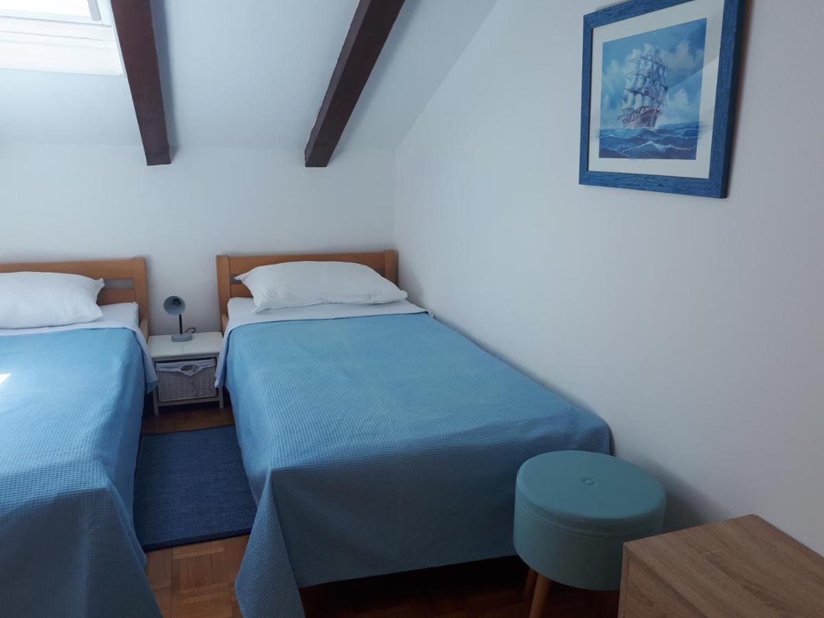 Apartment Pejnovic Malinska Zewnętrze zdjęcie