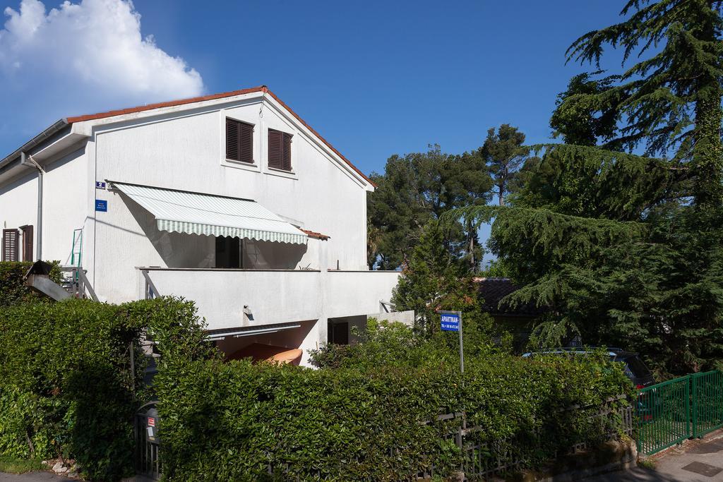 Apartment Pejnovic Malinska Zewnętrze zdjęcie